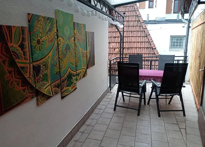 Altstadt, Hirsch Appartement